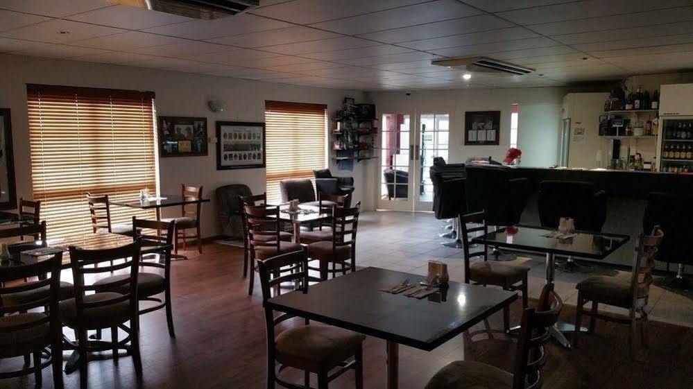 Colonial Rose Motel Townsville Extérieur photo