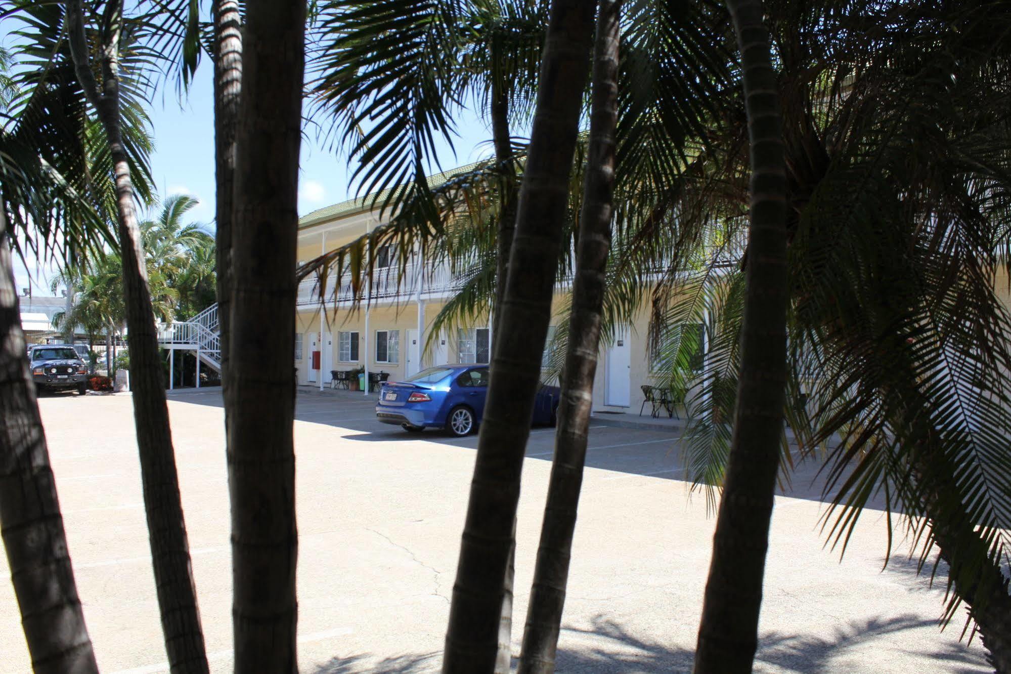 Colonial Rose Motel Townsville Extérieur photo